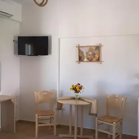 アパート Gyrouli 1 Pera Gyalos