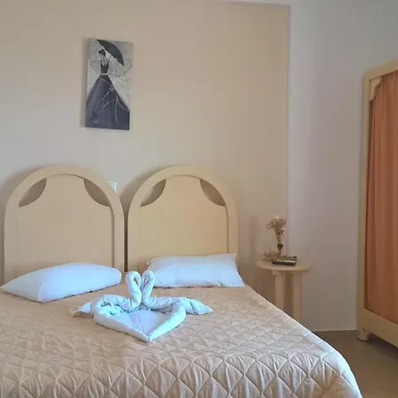 アパート Gyrouli 1